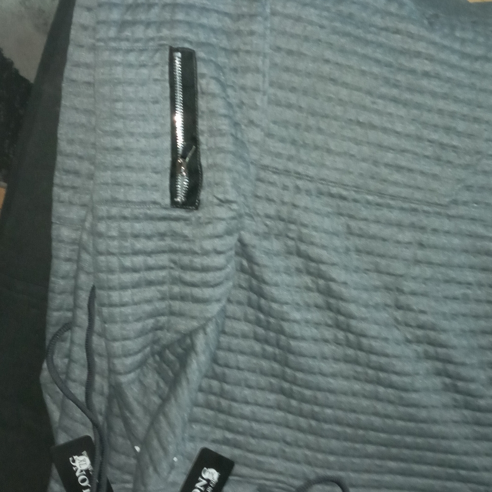 Men sweater - Picture 2 of 2